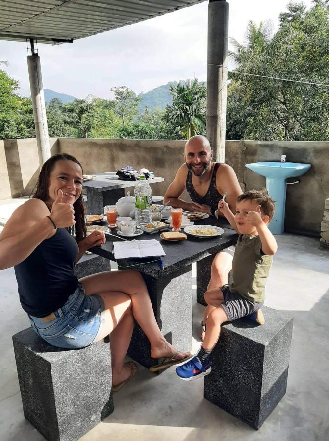 Sura Homestay Kandy Luaran gambar